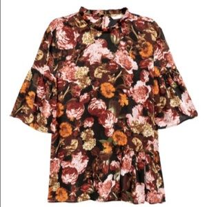 H&M Floral Ruffled Blouse
